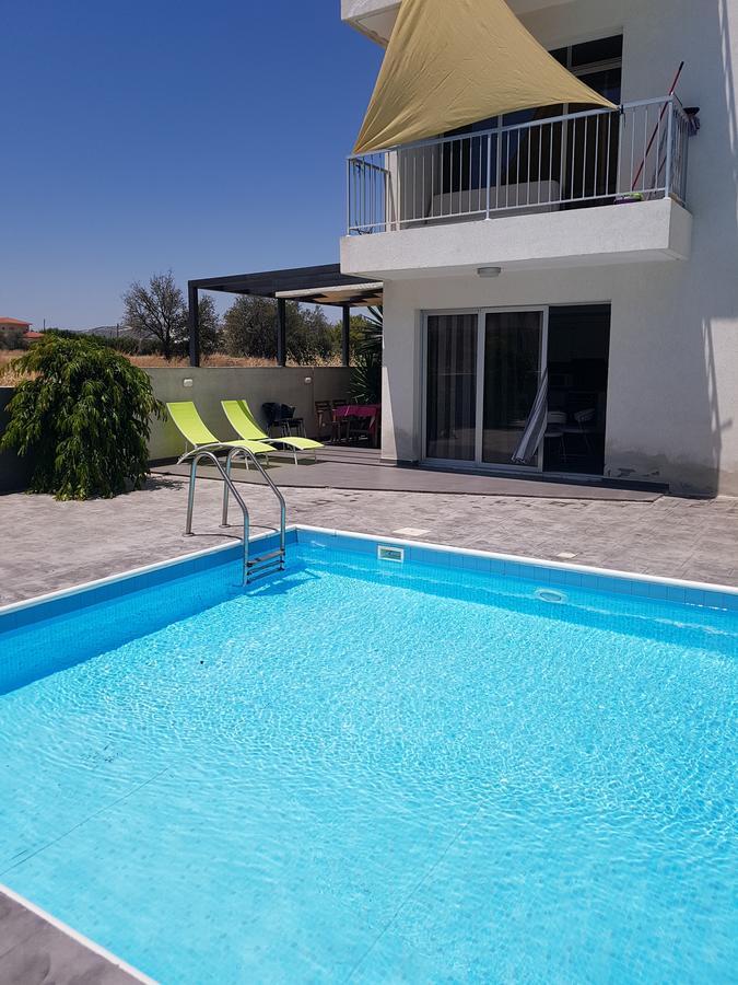 Palms Resort Apartments Alethriko Eksteriør bilde